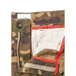 Shorts & Bermudas><noscript><img width=