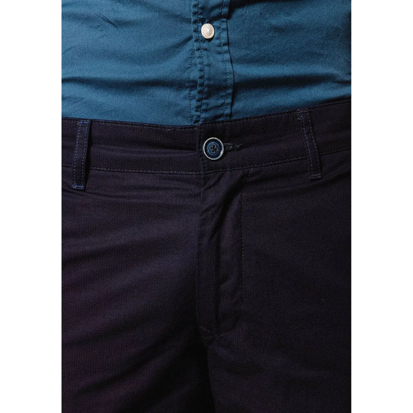 Shorts & Bermudas>SERGE BLANCO Chino Bermuda shorts with fine tone-on-tone stripes INDIGO
