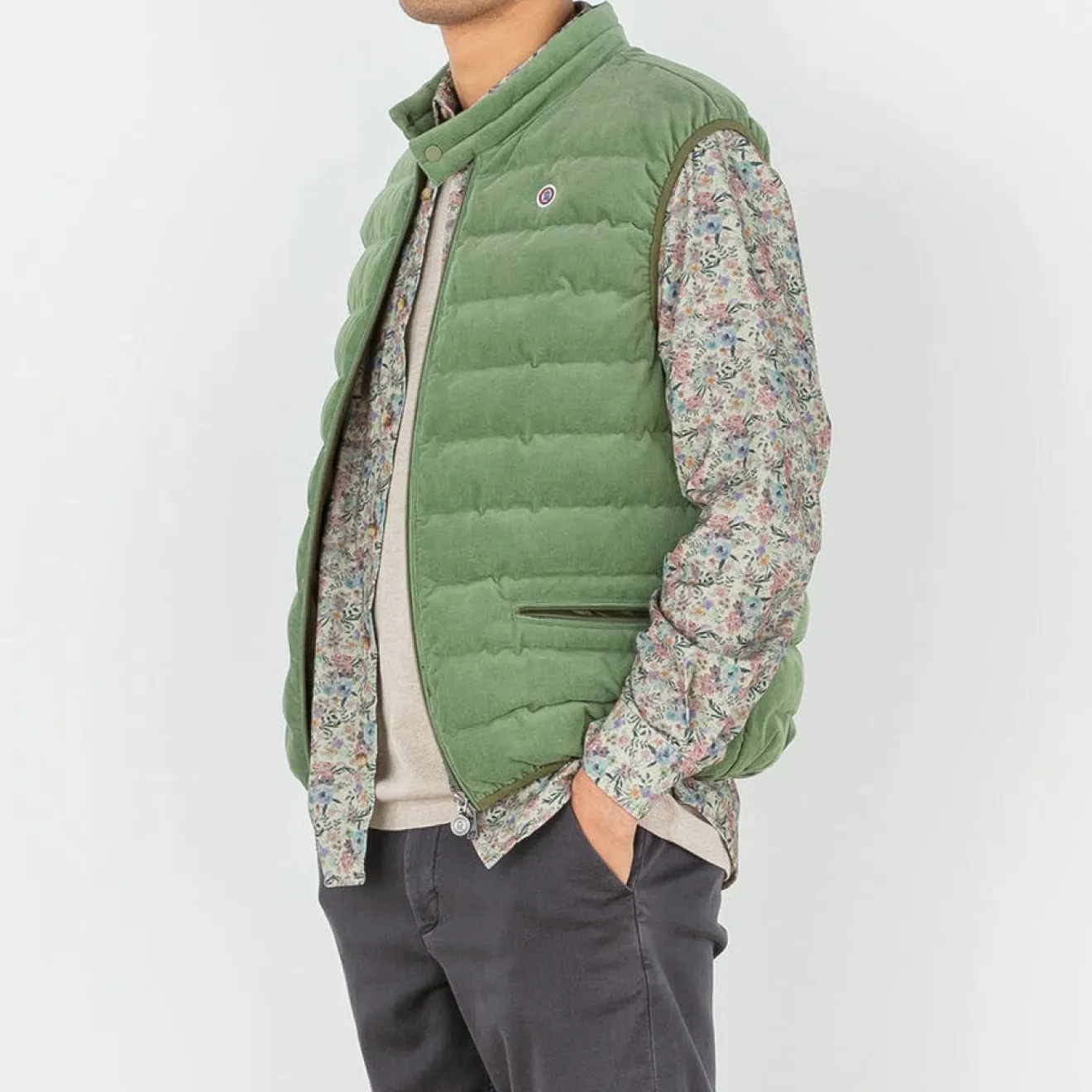 Doudounes>SERGE BLANCO Damiano sleeveless men's down jacket in army-colored velvet | FAUVE